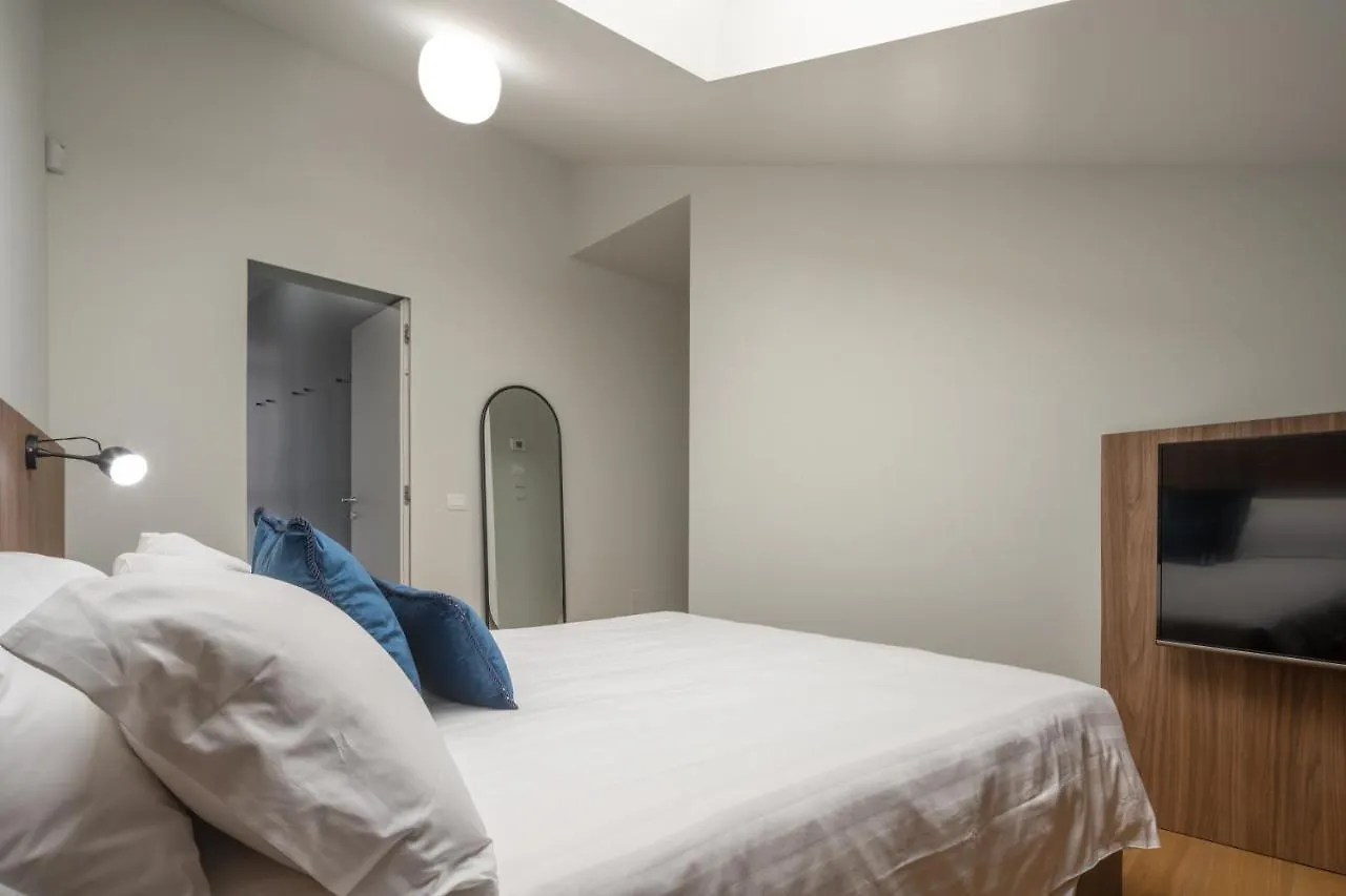 Bluemoon Apartments R&R  Milan