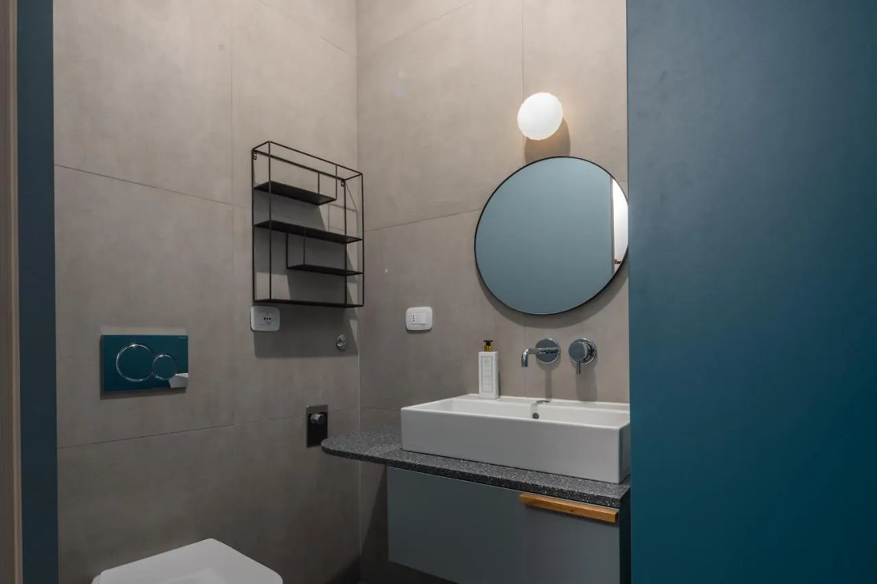 Bluemoon Apartments R&R Italy