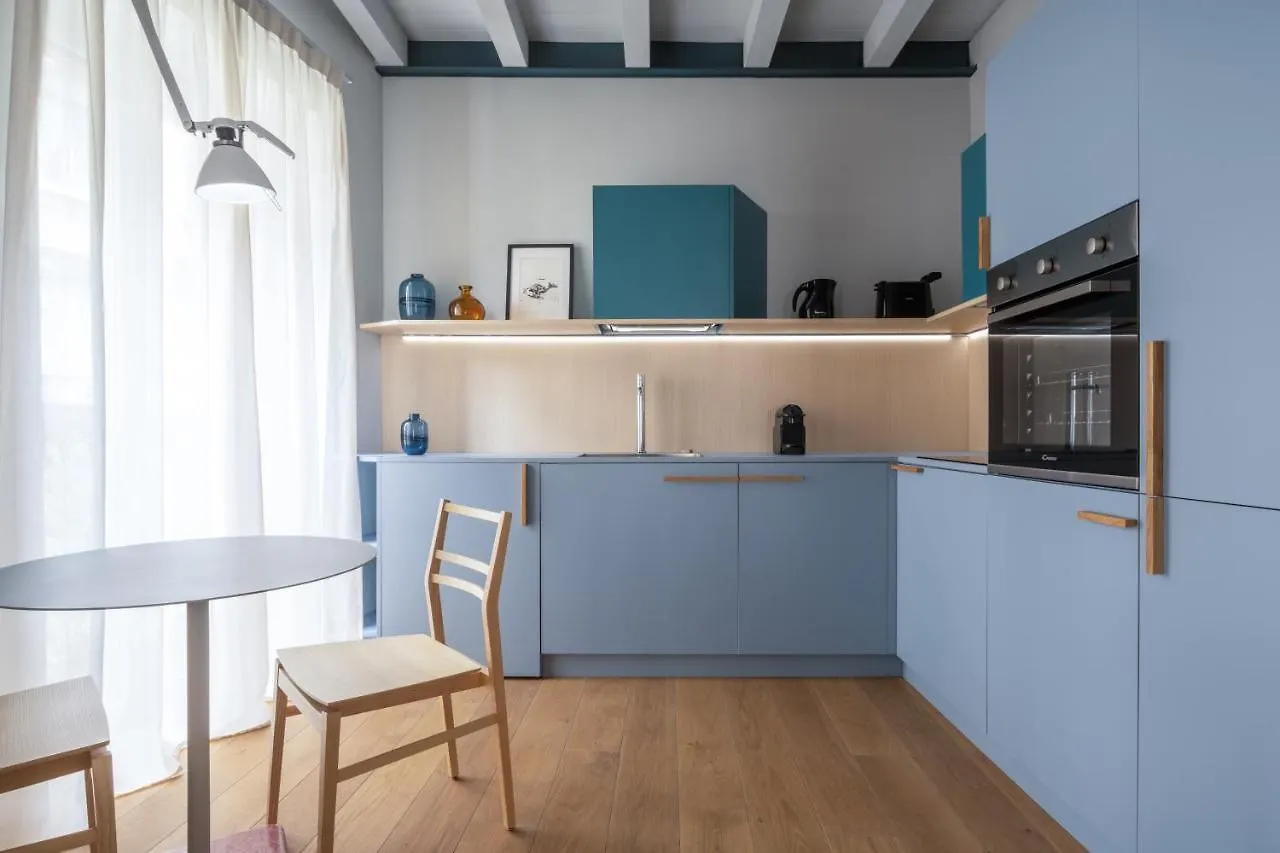 Bluemoon Apartments R&R  Milan